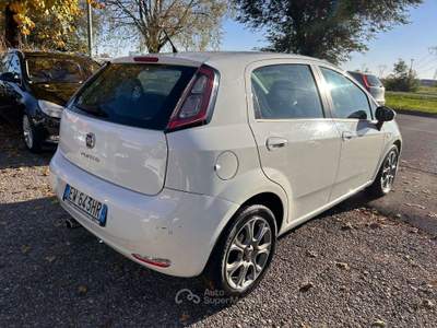 Fiat Punto Punto III 2014 5p 1.3 mjt II 16v Street eco s Bianco usata Inzago