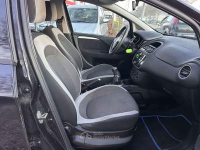 Fiat Punto Punto III 2012 5p 1.2 Lounge Nero usata Inzago