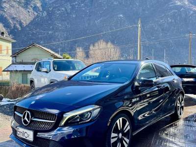 Mercedes-Benz Classe A versione SPORT 4MATIC Blu/Azzurro usata Ardenno
