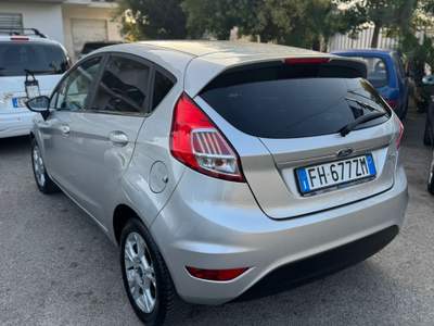 Ford Fiesta GPL CASA MADRE , km certificati in fattura Grigio usata Trentola Ducenta