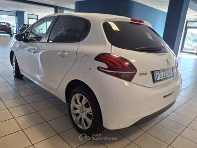 Peugeot 208 Van Bianco usata Oleggio