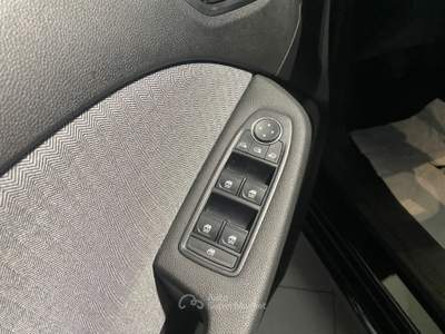 Renault Clio 5 porte Techno Nero usata Valsamoggia