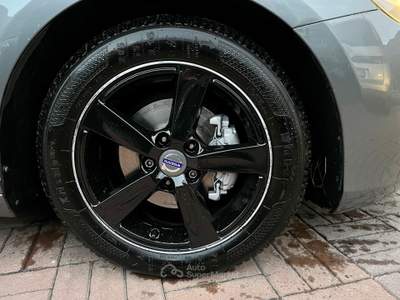 Volvo V40 KINETIC - qualità ed affidabilità Grigio usata Ardenno