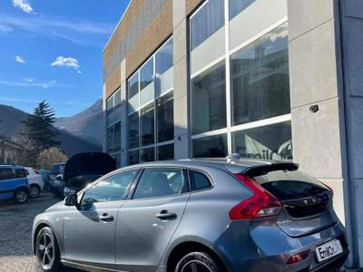 Volvo V40 KINETIC - qualità ed affidabilità Grigio usata Ardenno