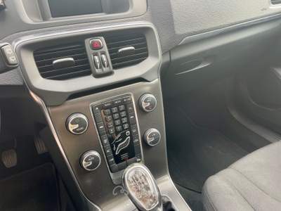 Volvo V40 KINETIC - qualità ed affidabilità Grigio usata Ardenno