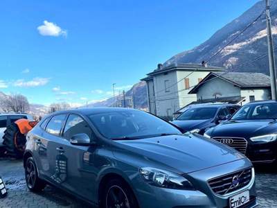 Volvo V40 KINETIC - qualità ed affidabilità Grigio usata Ardenno