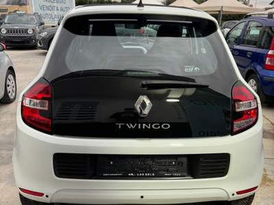Renault Twingo Unico proprietario zero sinistri km certificati in fattura Bianco usata Trentola Ducenta