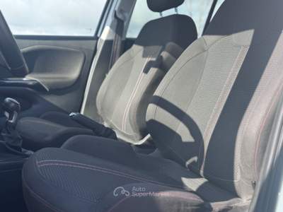 Opel Corsa 5 porte b-Color Bianco usata Sant'Anastasia