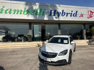 Opel Insignia Start&Stop Country Tourer Bianco usata Pignataro Interamna
