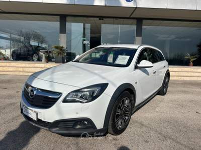 Opel Insignia Start&Stop Country Tourer Bianco usata Pignataro Interamna