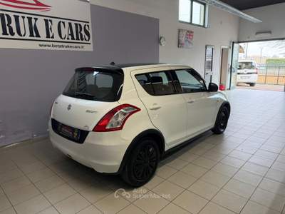 Suzuki Swift In perfette condizioni e pronta a viaggiare con te Bianco usata Quarrata