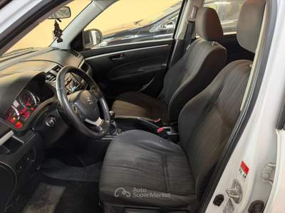 Suzuki Swift In perfette condizioni e pronta a viaggiare con te Bianco usata Quarrata