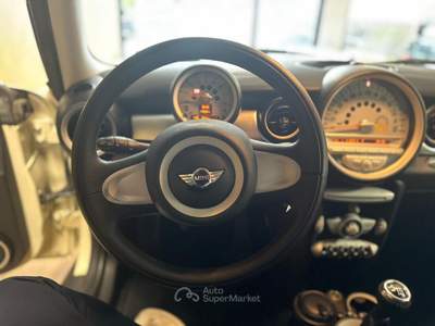 MINI One In perfette condizioni e pronta a viaggiare con te Bianco usata Quarrata