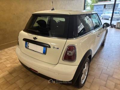 MINI One In perfette condizioni e pronta a viaggiare con te Bianco usata Quarrata