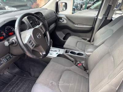 Nissan Navara 4x4  integrale Unico proprietario,   KM.  CERTIFICATI Argento usata Cartura