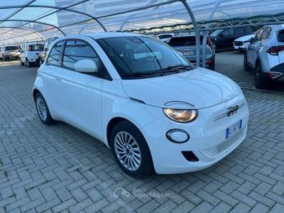 Fiat 500 500e 23,65 kWh Action Bianco usata Milano