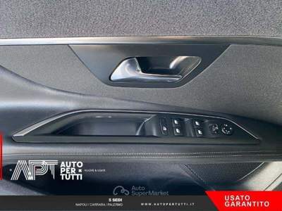 Peugeot 3008 3008 1.5 bluehdi GT Line s&s 130cv usata Marano di Napoli