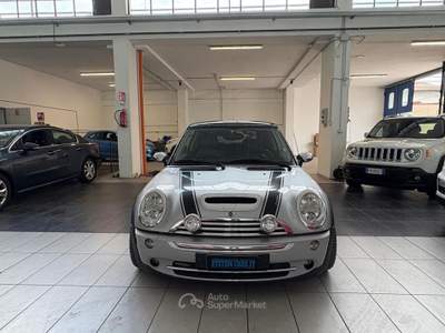 MINI One AUTO DA RIPRISTINARE Mini 1.6 16V One Park Lane Grigio usata Meda