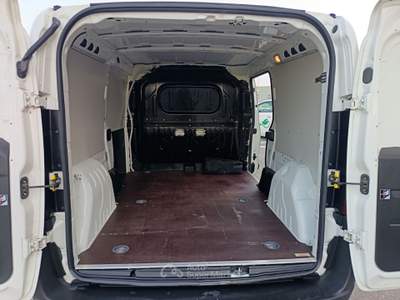 Fiat Doblò MAXI 1.6 Multijet 16v 105CV SX Eu6 PASSO LUNGO Bianco usata Villaga