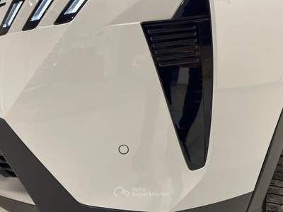 Peugeot 3008 3008 Hybrid 136 e-DCS6 GT-LINE *PROMO* Bianco usata Sava