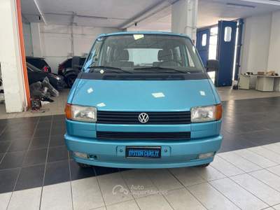 Volkswagen T3 T3 Caravelle - BENZINA - CAMBIO AUTOMATICO Blu/Azzurro usata Meda
