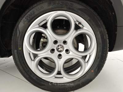 Alfa Romeo Tonale 1.5 175 CV MHEV TCT7 Sprint Grigio usata Capua