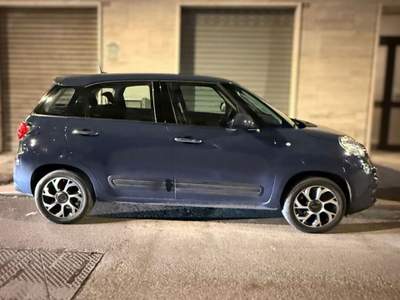 Fiat 500L Dualogic **CAMBIO AUTOMATICO** Blu/Azzurro usata Bari