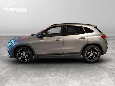 Mercedes-Benz GLA 200 D Premium 8G-DCT Grigio usata Lucca