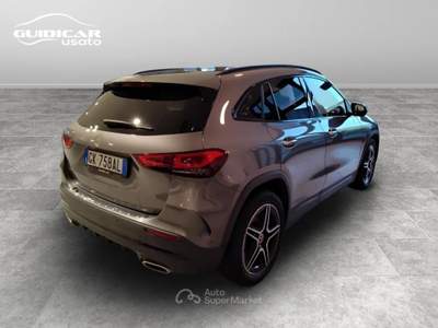 Mercedes-Benz GLA 200 D Premium 8G-DCT Grigio usata Lucca