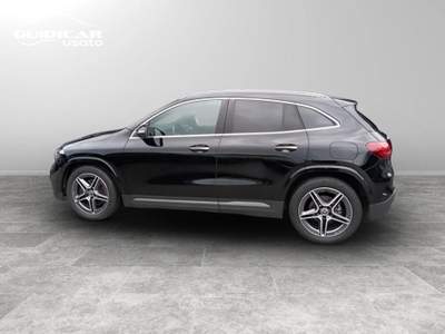 Mercedes-Benz GLA 180 D AMG Line Advanced Plus 8G-DCT Nero usata Lucca