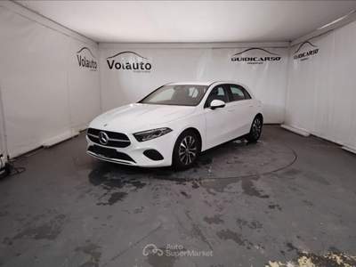 Mercedes-Benz Classe A 180 D Advanced 8G-DCT Bianco usata Lucca Mercedes-Benz Classe A 180 D Advanced 8G-DCT Bianco usata Lucca