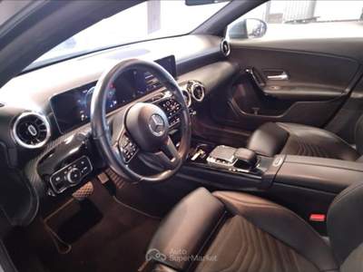 Mercedes-Benz Classe A 180 D Business Extra 7G-DCT Grigio usata Lucca