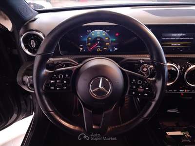 Mercedes-Benz Classe A 180 D Business Extra 7G-DCT Grigio usata Lucca