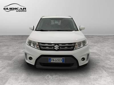 Suzuki Vitara 1.6 DDiS V-Cool 2WD Bianco usata Lucca