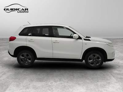 Suzuki Vitara 1.6 DDiS V-Cool 2WD Bianco usata Lucca
