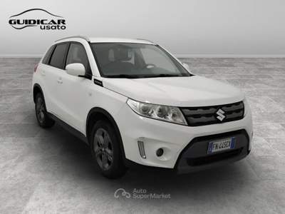 Suzuki Vitara 1.6 DDiS V-Cool 2WD Bianco usata Lucca