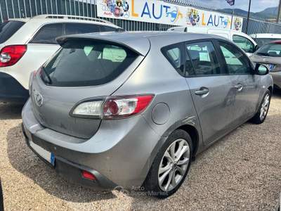 Mazda 3 2500€ BASSI CONSUMI Argento usata Santa Maria la Carità