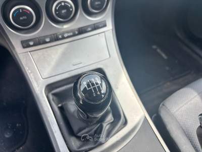 Mazda 3 2500€ BASSI CONSUMI Argento usata Santa Maria la Carità
