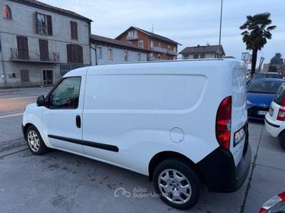 Fiat Doblò Doblo Doblò 1.6 MJT 105CV PC-TN Cargo Lamierato SX 3 Posti Bianco usata Mondovì
