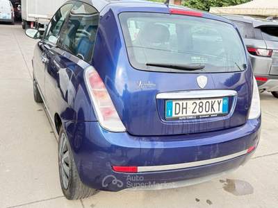 Lancia Ypsilon Oro Giallo Blu/Azzurro usata Mondovì