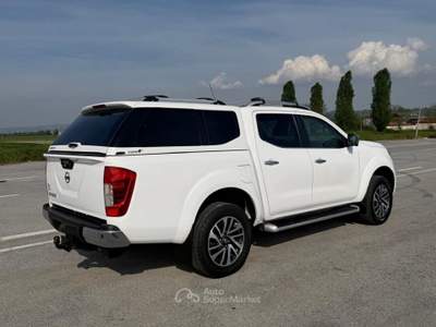 Nissan Navara 4WD Double Cab N-Connecta Bianco usata Mondovì