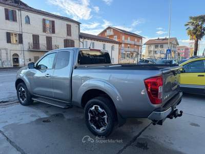 Nissan Navara 4WD King Cab Acenta Grigio usata Mondovì