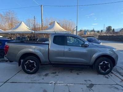 Nissan Navara 4WD King Cab Acenta Grigio usata Mondovì