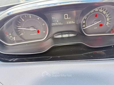Peugeot 208 S&S 5 porte Active Bianco usata Mondovì