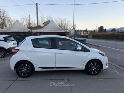 Toyota Yaris 5 porte Cool Bianco usata Mondovì