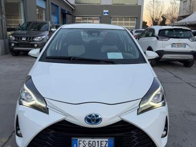 Toyota Yaris 5 porte Cool Bianco usata Mondovì