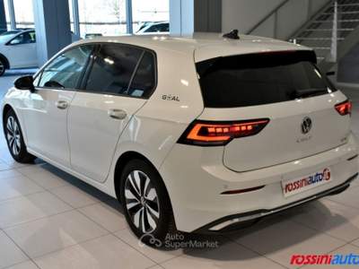 Volkswagen Golf 8.5 1.5 ETSI 150 CV LIFE GOAL EDITION + MATRIX + G Bianco usata Quinzano D'oglio