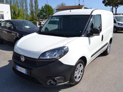Fiat Doblò Doblò 1.6 MJT 105CV 3 POSTI FURGONE Bianco usata COMACCHIO