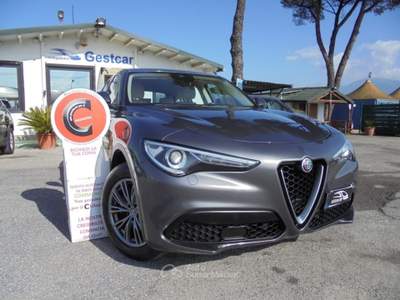 Alfa Romeo Stelvio 2.2 Turbodiesel 210 CV AT8 Q4 Executive Grigio usata Guidonia Montecelio