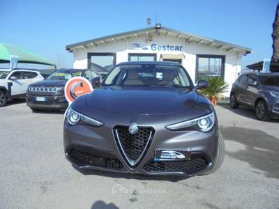 Alfa Romeo Stelvio 2.2 Turbodiesel 210 CV AT8 Q4 Executive Grigio usata Guidonia Montecelio